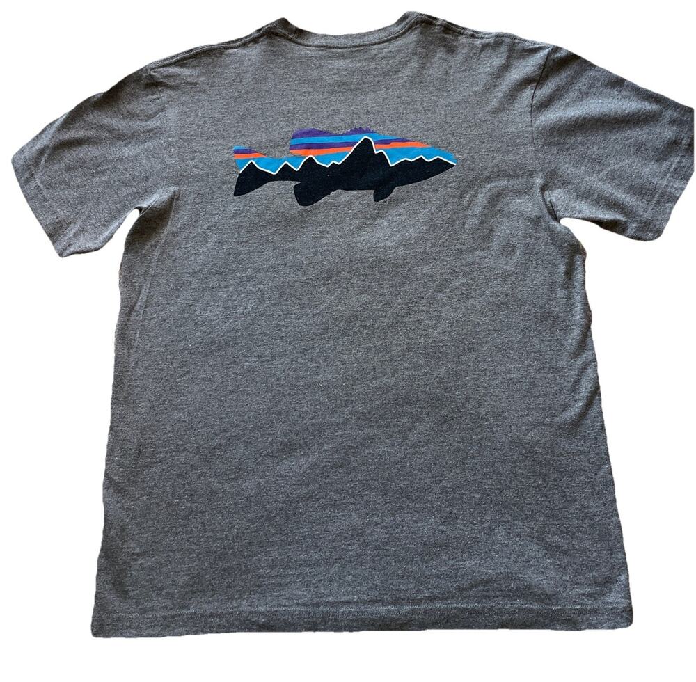 Patagonia Fitz Roy Bear Fish organic cotton men's Small